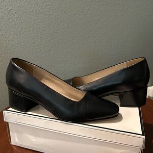 PESARO- Elegant Black Leather Heels